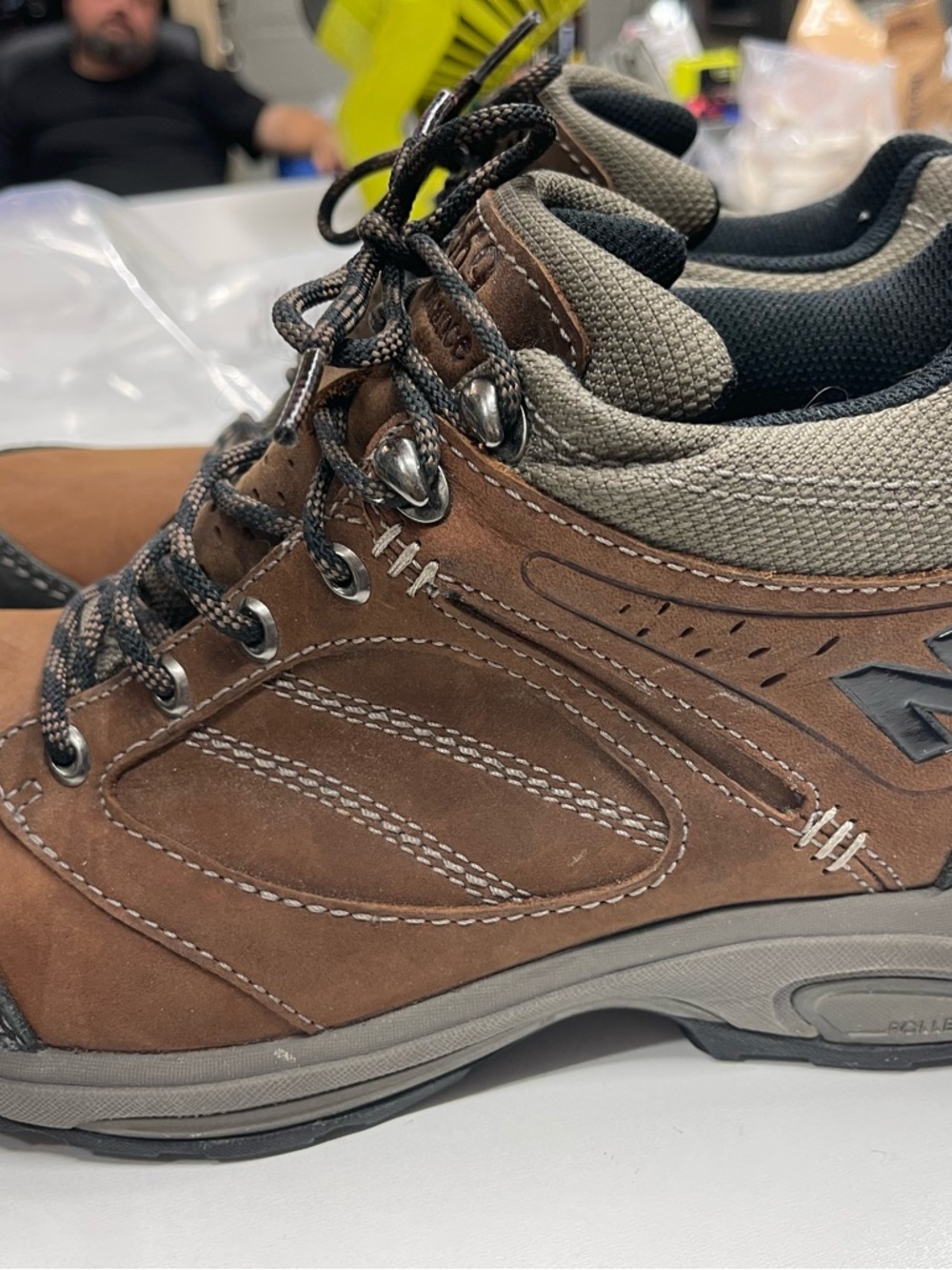 New Balance MW1569 hiking boots, which feature Gore-Tex waterproof - Picture 3 of 6